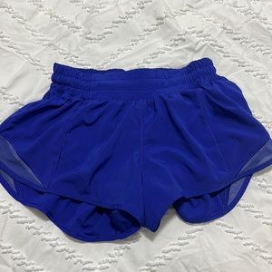 Lululemon Hotty Hot Shorts 2.5”
